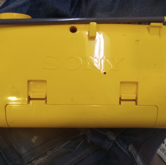 90s vintage Sony boombox - Picture 3 of 3